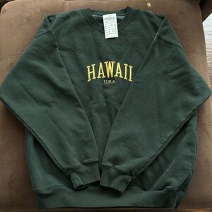 Brandy Melville Hawaii Crewneck